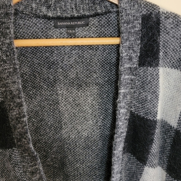 Banana Republic | Checkered Plaid Open Front Cardigan Sweater Vest - Picture 4 of 5